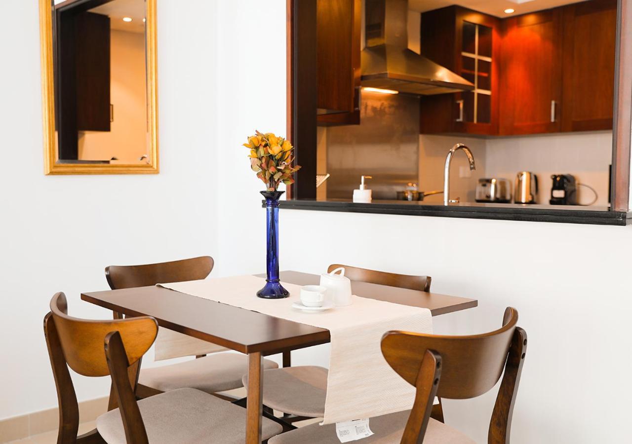 Nasma Luxury Stays - Fancy Apartment With Balcony Near Burj Khalifa 迪拜 外观 照片