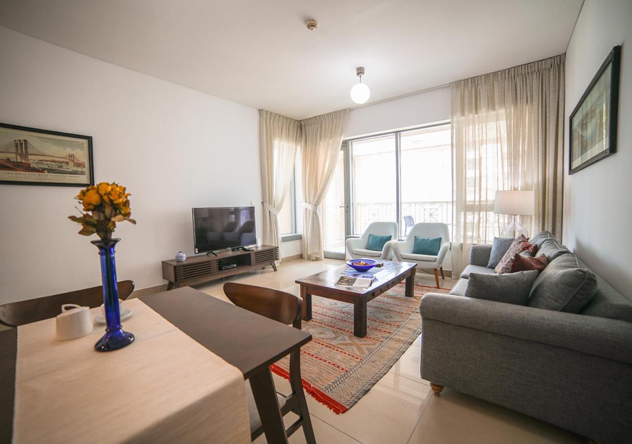 Nasma Luxury Stays - Fancy Apartment With Balcony Near Burj Khalifa 迪拜 外观 照片