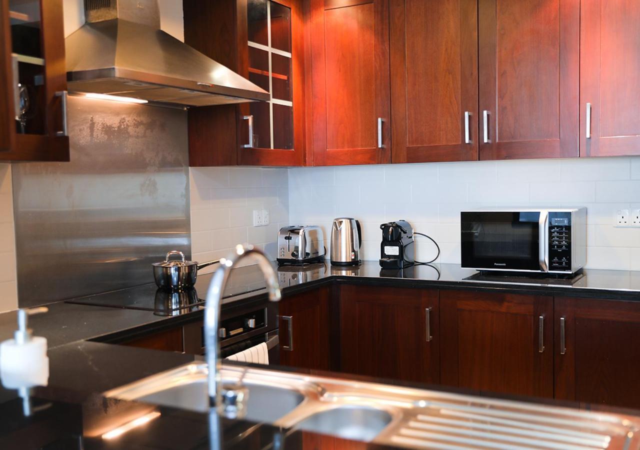 Nasma Luxury Stays - Fancy Apartment With Balcony Near Burj Khalifa 迪拜 外观 照片