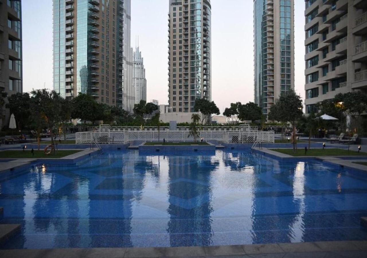 Nasma Luxury Stays - Fancy Apartment With Balcony Near Burj Khalifa 迪拜 外观 照片